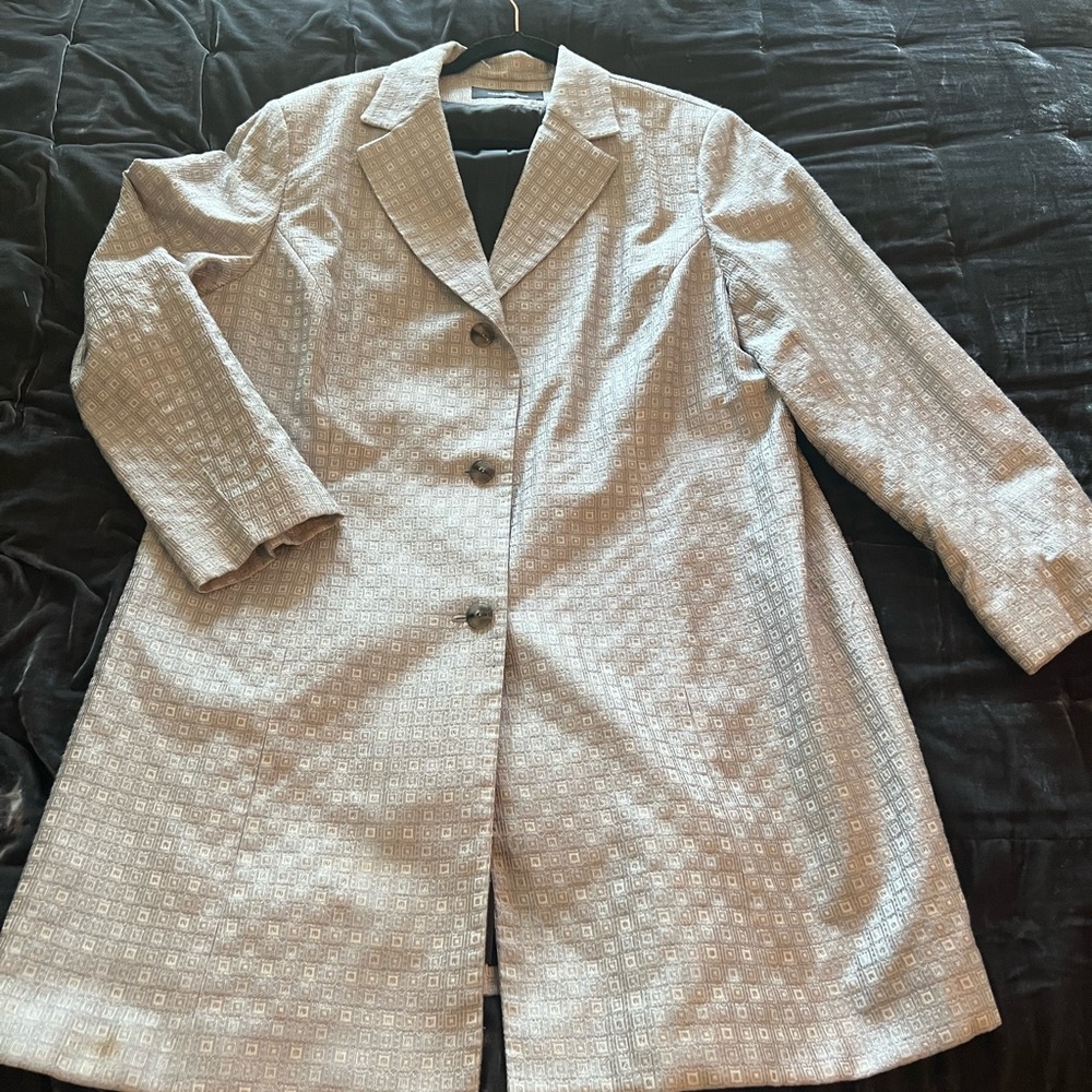 Jones NY Long Suit Coat Silver Sz. 14/16